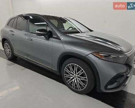 Серый Мерседес EQS SUV, объемом двигателя 0 л и пробегом 33 тыс. км за 82000 $, фото 4 на Automoto.ua