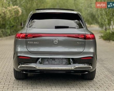 Серый Мерседес EQS SUV, объемом двигателя 0 л и пробегом 45 тыс. км за 67900 $, фото 12 на Automoto.ua