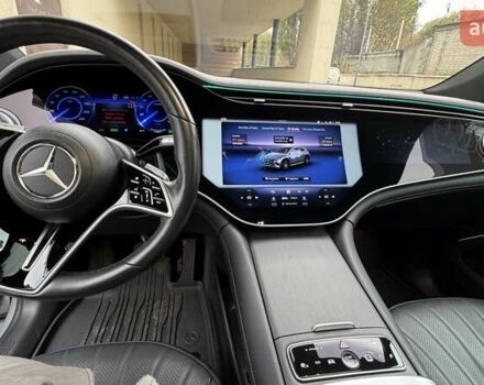Серый Мерседес EQS SUV, объемом двигателя 0 л и пробегом 27 тыс. км за 78000 $, фото 8 на Automoto.ua