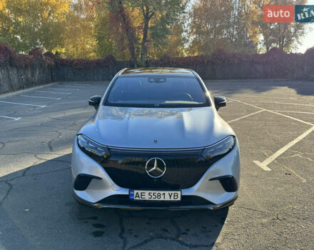 Серый Мерседес EQS SUV, объемом двигателя 0 л и пробегом 31 тыс. км за 72000 $, фото 2 на Automoto.ua