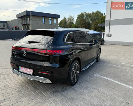 Серый Мерседес EQS SUV, объемом двигателя 0 л и пробегом 61 тыс. км за 59000 $, фото 3 на Automoto.ua