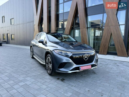 Серый Мерседес EQS SUV, объемом двигателя 0 л и пробегом 31 тыс. км за 57999 $, фото 1 на Automoto.ua