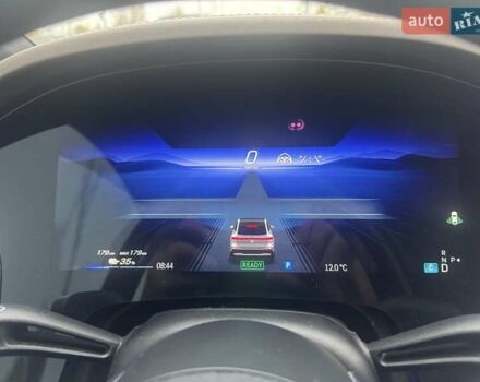 Синий Мерседес EQS SUV, объемом двигателя 0 л и пробегом 19 тыс. км за 70000 $, фото 30 на Automoto.ua