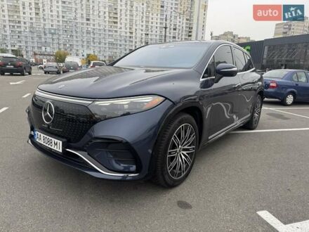 Мерседес EQS SUV 2023 в Киеве на Automoto.ua Синий Мерседес EQS SUV, объемом двигателя 0 л и пробегом 19 тыс. км за 71000 $, фото 1 на Automoto.ua