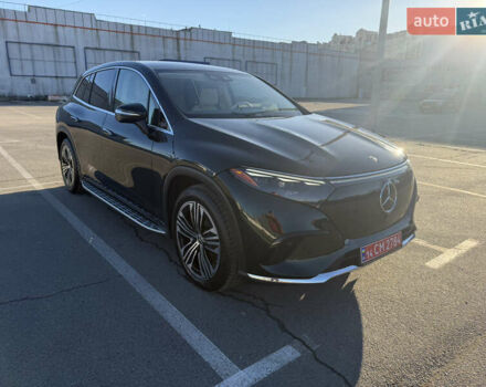 Зеленый Мерседес EQS SUV, объемом двигателя 0 л и пробегом 39 тыс. км за 55600 $, фото 7 на Automoto.ua