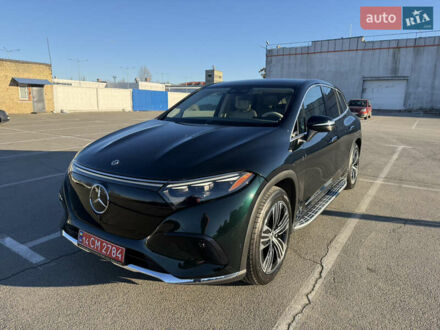 Зеленый Мерседес EQS SUV, объемом двигателя 0 л и пробегом 39 тыс. км за 55600 $, фото 1 на Automoto.ua