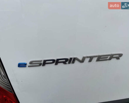 Белый Мерседес eSprinter, объемом двигателя 0 л и пробегом 26 тыс. км за 18300 $, фото 9 на Automoto.ua