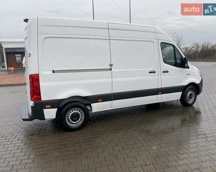 Белый Мерседес eSprinter, объемом двигателя 0 л и пробегом 26 тыс. км за 18300 $, фото 3 на Automoto.ua
