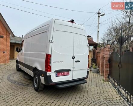 Белый Мерседес eSprinter, объемом двигателя 0 л и пробегом 32 тыс. км за 19300 $, фото 10 на Automoto.ua