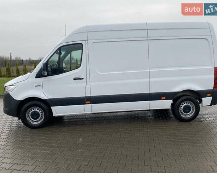 Белый Мерседес eSprinter, объемом двигателя 0 л и пробегом 26 тыс. км за 18300 $, фото 7 на Automoto.ua