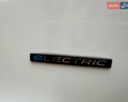 Білий Мерседес eSprinter, об'ємом двигуна 0 л та пробігом 32 тис. км за 19300 $, фото 6 на Automoto.ua