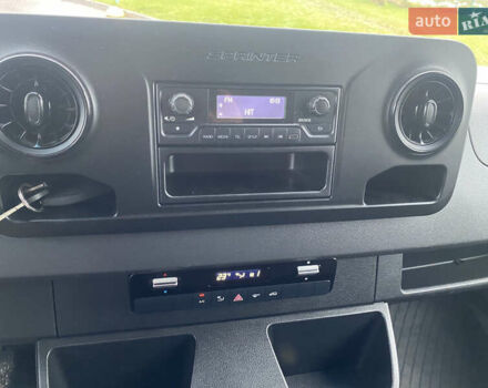 Белый Мерседес eSprinter, объемом двигателя 0 л и пробегом 26 тыс. км за 18300 $, фото 16 на Automoto.ua