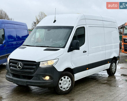 Белый Мерседес eSprinter, объемом двигателя 0 л и пробегом 38 тыс. км за 23900 $, фото 1 на Automoto.ua