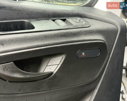 Белый Мерседес eSprinter, объемом двигателя 0 л и пробегом 38 тыс. км за 23900 $, фото 11 на Automoto.ua