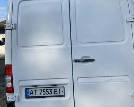 Мерседес eSprinter 2024 в Снятине на Automoto.ua Белый Мерседес eSprinter, объемом двигателя 2.15 л и пробегом 764 тыс. км за 7700 $, фото 7 на Automoto.ua