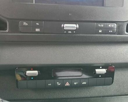 Черный Мерседес eSprinter, объемом двигателя 2.3 л и пробегом 198 тыс. км за 21949 $, фото 2 на Automoto.ua