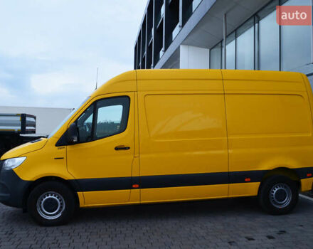 Желтый Мерседес eSprinter, объемом двигателя 0 л и пробегом 27 тыс. км за 20572 $, фото 7 на Automoto.ua