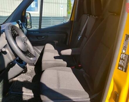 Желтый Мерседес eSprinter, объемом двигателя 0 л и пробегом 14 тыс. км за 15500 $, фото 5 на Automoto.ua