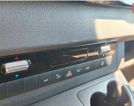 Желтый Мерседес eSprinter, объемом двигателя 0 л и пробегом 14 тыс. км за 15500 $, фото 9 на Automoto.ua