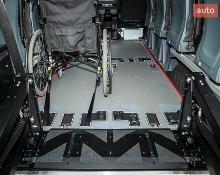 Серый Мерседес eSprinter, объемом двигателя 0 л и пробегом 2 тыс. км за 109618 $, фото 4 на Automoto.ua