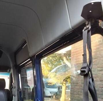 Синий Мерседес eSprinter, объемом двигателя 2.2 л и пробегом 240 тыс. км за 20000 $, фото 11 на Automoto.ua