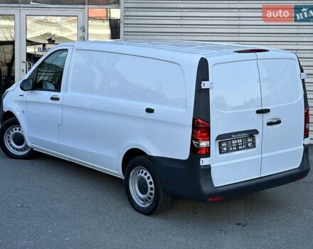 Білий Мерседес eVito, об'ємом двигуна 0 л та пробігом 14 тис. км за 21500 $, фото 8 на Automoto.ua