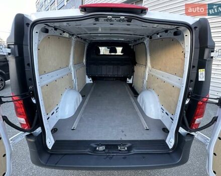 Білий Мерседес eVito, об'ємом двигуна 0 л та пробігом 14 тис. км за 21500 $, фото 11 на Automoto.ua