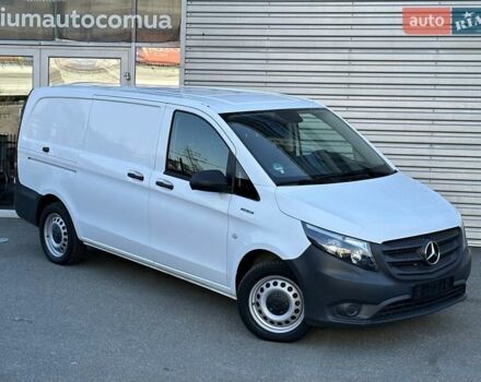 Білий Мерседес eVito, об'ємом двигуна 0 л та пробігом 14 тис. км за 21500 $, фото 2 на Automoto.ua