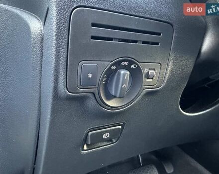 Білий Мерседес eVito, об'ємом двигуна 0 л та пробігом 14 тис. км за 21500 $, фото 24 на Automoto.ua