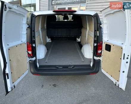 Білий Мерседес eVito, об'ємом двигуна 0 л та пробігом 14 тис. км за 21500 $, фото 12 на Automoto.ua