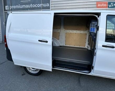 Білий Мерседес eVito, об'ємом двигуна 0 л та пробігом 14 тис. км за 21500 $, фото 19 на Automoto.ua