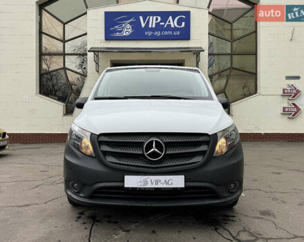 Белый Мерседес eVito, объемом двигателя 0 л и пробегом 44 тыс. км за 14999 $, фото 2 на Automoto.ua