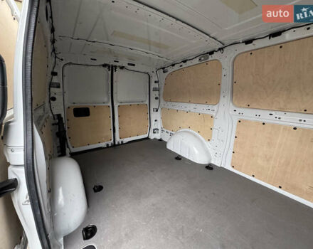 Білий Мерседес eVito, об'ємом двигуна 0 л та пробігом 11 тис. км за 24999 $, фото 31 на Automoto.ua