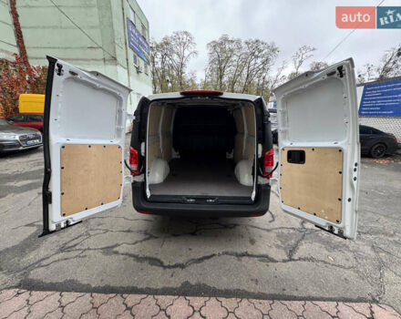 Білий Мерседес eVito, об'ємом двигуна 0 л та пробігом 11 тис. км за 24999 $, фото 34 на Automoto.ua
