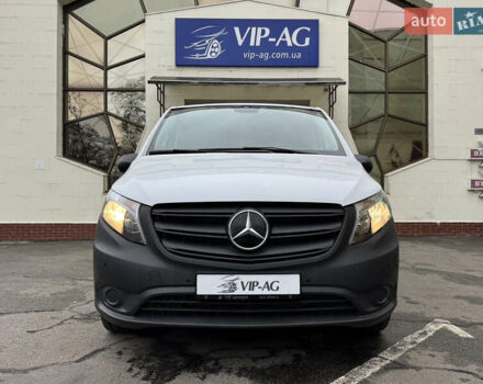 Білий Мерседес eVito, об'ємом двигуна 0 л та пробігом 11 тис. км за 24999 $, фото 1 на Automoto.ua