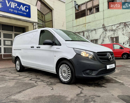 Білий Мерседес eVito, об'ємом двигуна 0 л та пробігом 11 тис. км за 24999 $, фото 3 на Automoto.ua