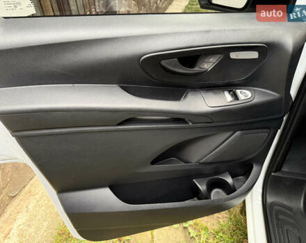 Білий Мерседес eVito, об'ємом двигуна 0 л та пробігом 208 тис. км за 26900 $, фото 34 на Automoto.ua