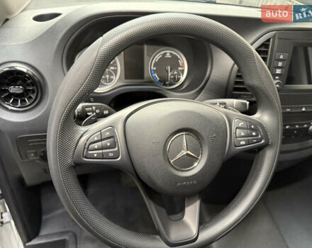 Білий Мерседес eVito, об'ємом двигуна 0 л та пробігом 208 тис. км за 26900 $, фото 73 на Automoto.ua