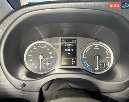 Білий Мерседес eVito, об'ємом двигуна 0 л та пробігом 208 тис. км за 26900 $, фото 15 на Automoto.ua