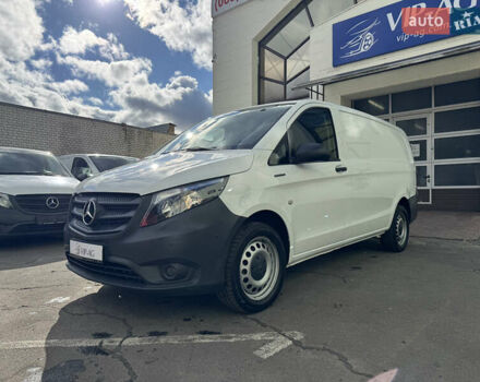 Білий Мерседес eVito, об'ємом двигуна 0 л та пробігом 44 тис. км за 16999 $, фото 2 на Automoto.ua