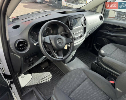 Білий Мерседес eVito, об'ємом двигуна 0 л та пробігом 44 тис. км за 16999 $, фото 15 на Automoto.ua