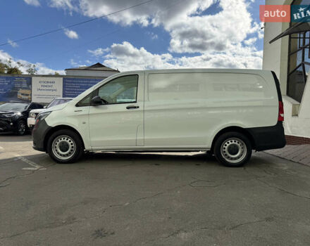 Білий Мерседес eVito, об'ємом двигуна 0 л та пробігом 44 тис. км за 16999 $, фото 3 на Automoto.ua