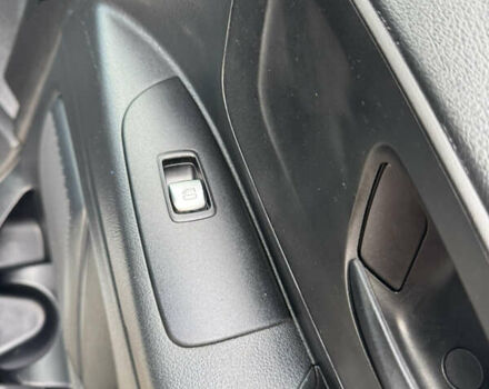 Білий Мерседес eVito, об'ємом двигуна 0 л та пробігом 39 тис. км за 26900 $, фото 24 на Automoto.ua