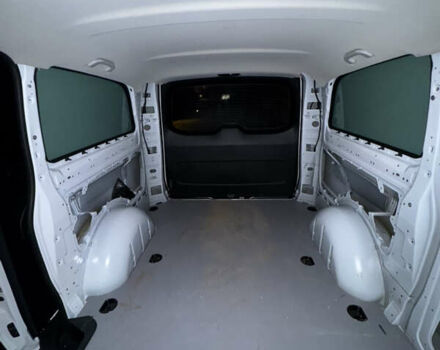 Білий Мерседес eVito, об'ємом двигуна 0 л та пробігом 39 тис. км за 26900 $, фото 61 на Automoto.ua