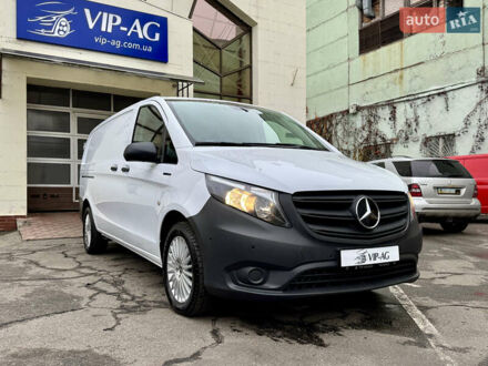 Білий Мерседес eVito, об'ємом двигуна 0 л та пробігом 11 тис. км за 24999 $, фото 1 на Automoto.ua