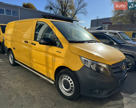 Жовтий Мерседес eVito, об'ємом двигуна 0 л та пробігом 49 тис. км за 13999 $, фото 2 на Automoto.ua