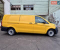 Желтый Мерседес eVito, объемом двигателя 0 л и пробегом 95 тыс. км за 18999 $, фото 4 на Automoto.ua