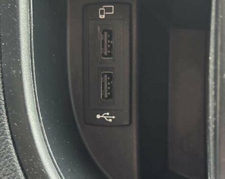 Желтый Мерседес eVito, объемом двигателя 0 л и пробегом 95 тыс. км за 18999 $, фото 22 на Automoto.ua