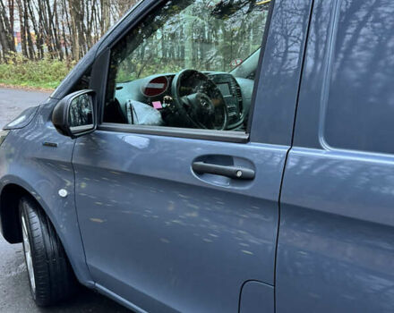 Сірий Мерседес eVito, об'ємом двигуна 0 л та пробігом 32 тис. км за 16500 $, фото 13 на Automoto.ua