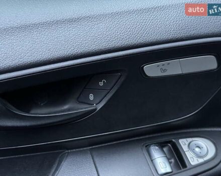 Сірий Мерседес eVito, об'ємом двигуна 0 л та пробігом 32 тис. км за 16500 $, фото 23 на Automoto.ua